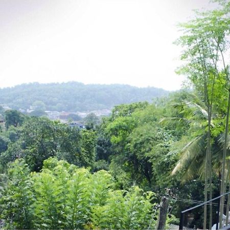 Pearl House Hotell Kandy Eksteriør bilde